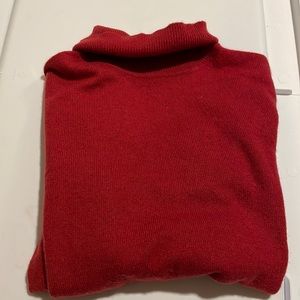 Turtle Neck Cashmere Sweater
